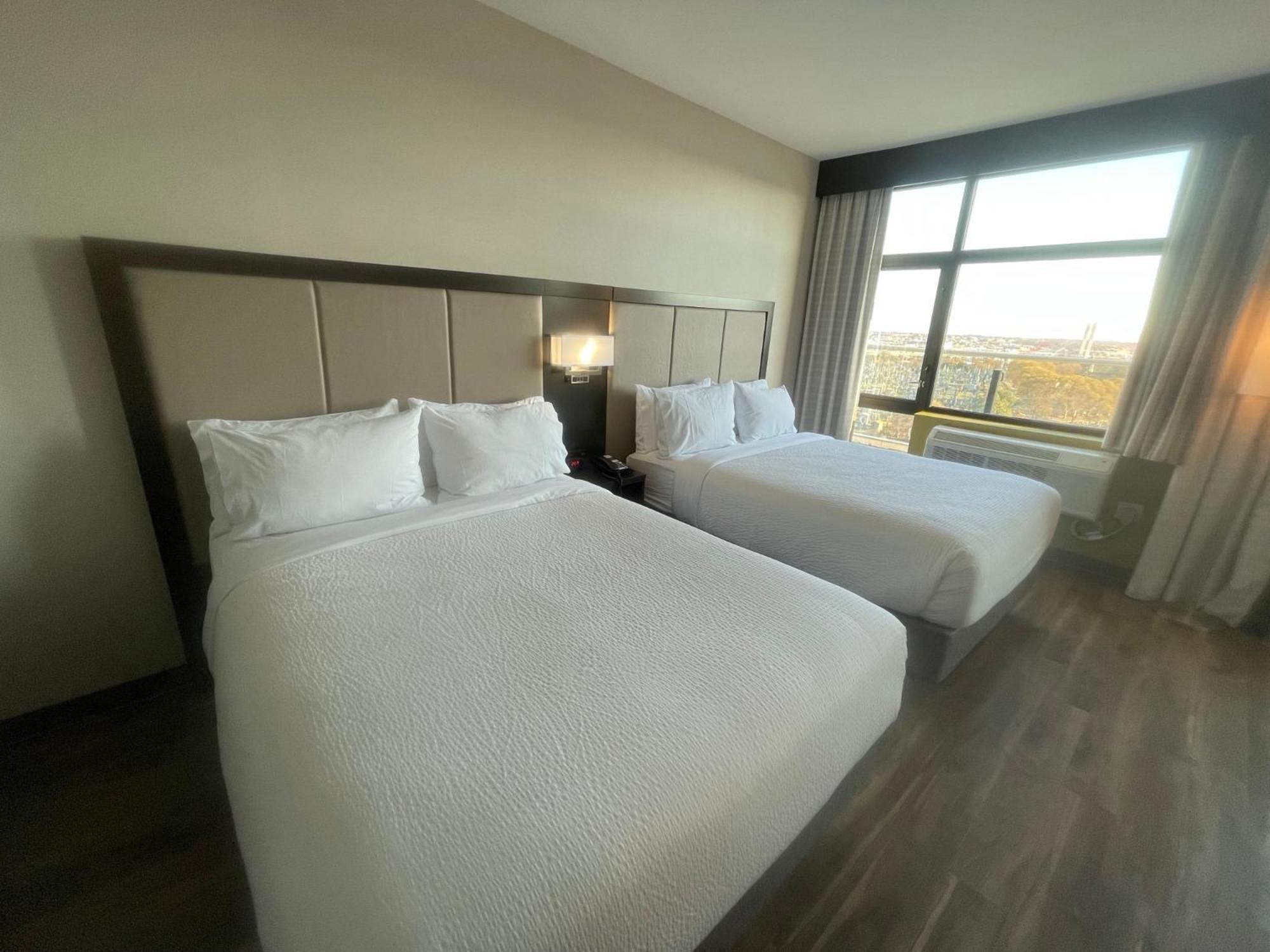 Express Long Island E - By Ihg Nova York